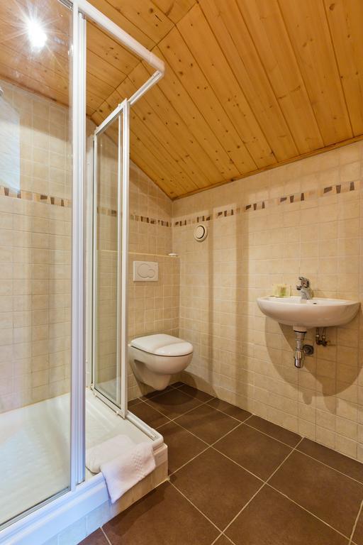 Hotel Le Roitelet Châtel Exteriér fotografie