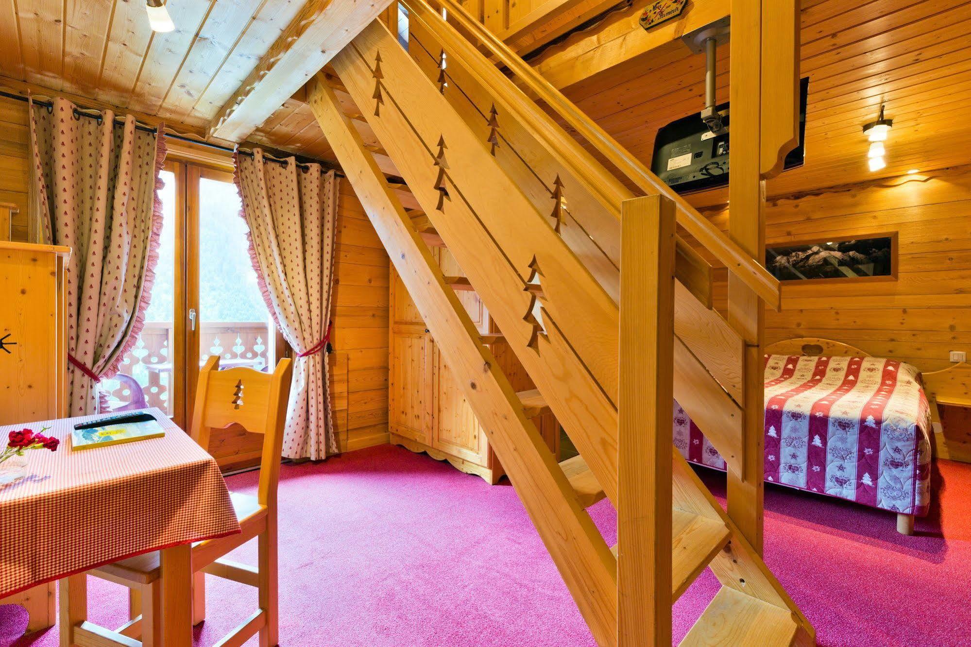 Hotel Le Roitelet Châtel Exteriér fotografie